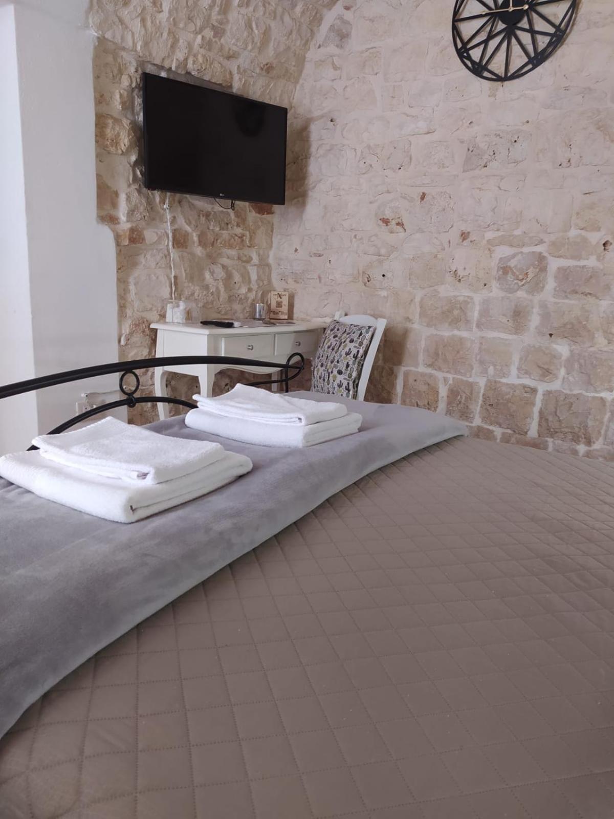Casa Giannina B&B Кастеллана-Гротте Экстерьер фото